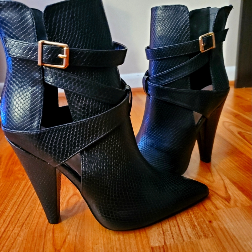 Elegant high heels 👠